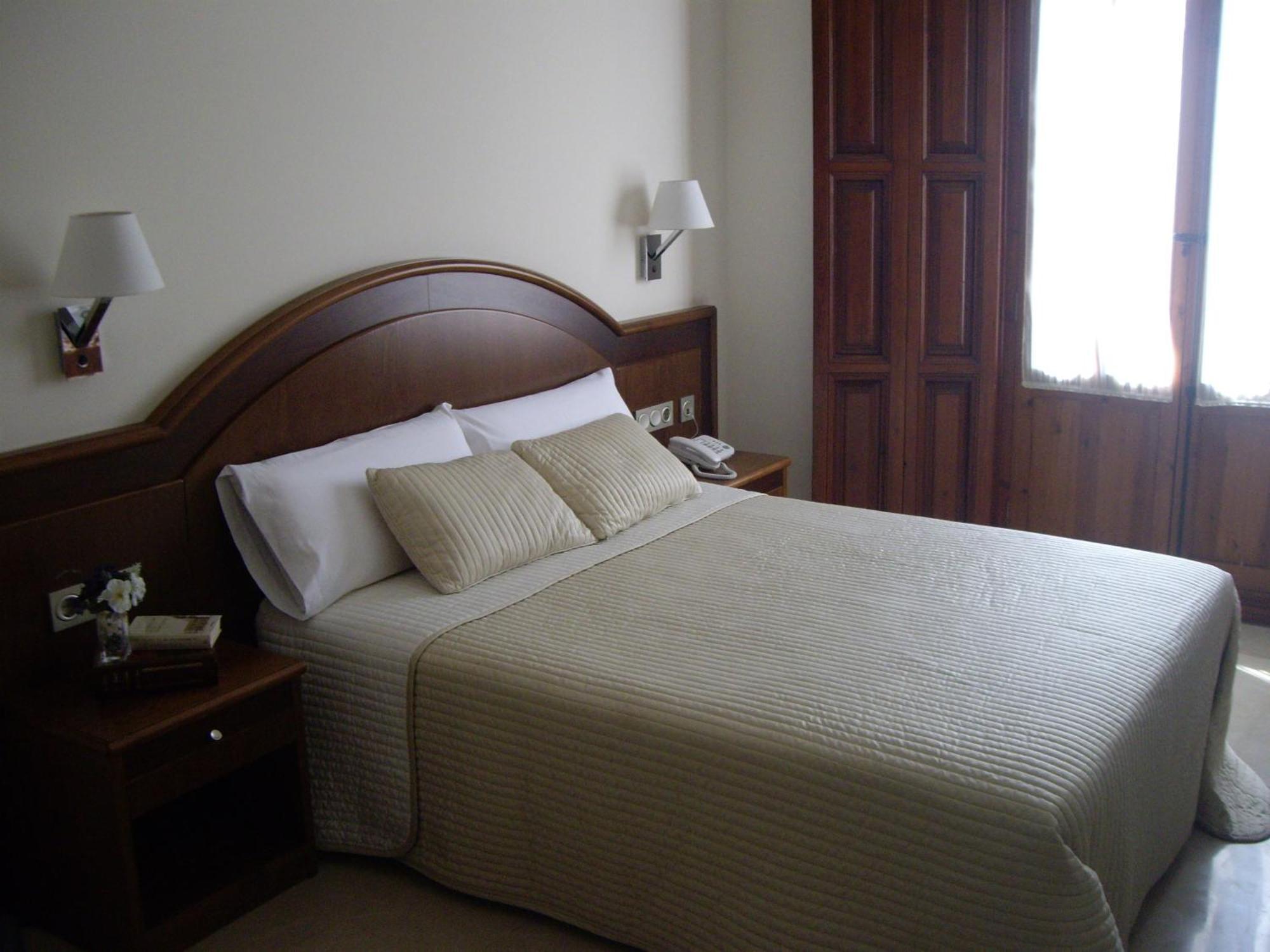 Hotel San Sebastian Hospederia เซียซา ภายนอก รูปภาพ