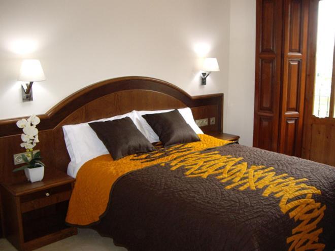 Hotel San Sebastian Hospederia เซียซา ภายนอก รูปภาพ